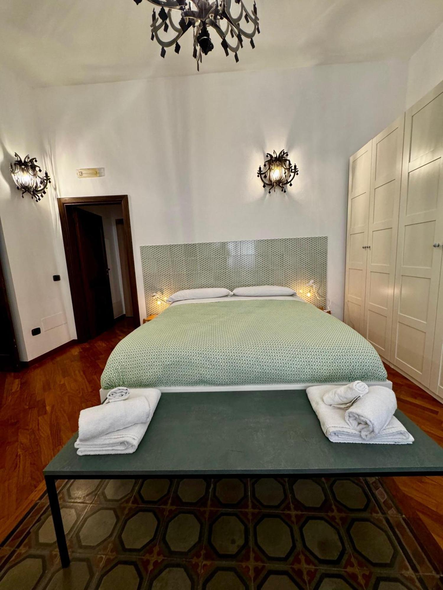 Appartamento "Roma 148" Syrakus Exterior foto
