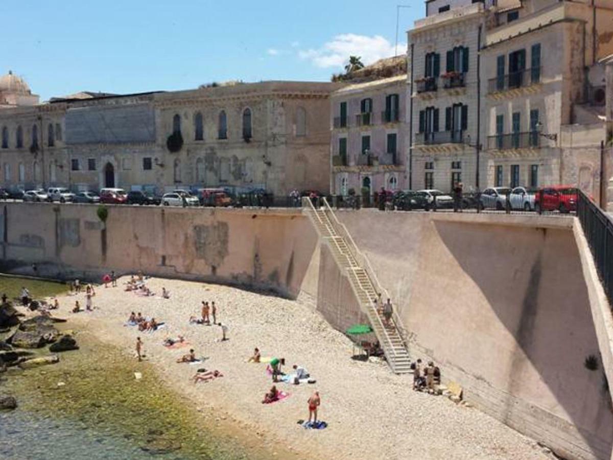 Appartamento "Roma 148" Syrakus Exterior foto