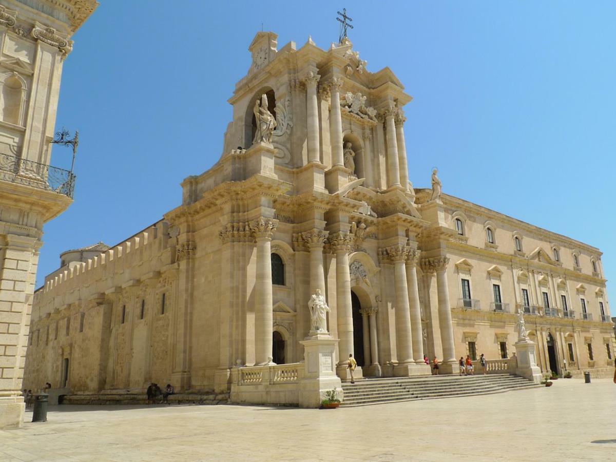 Appartamento "Roma 148" Syrakus Exterior foto