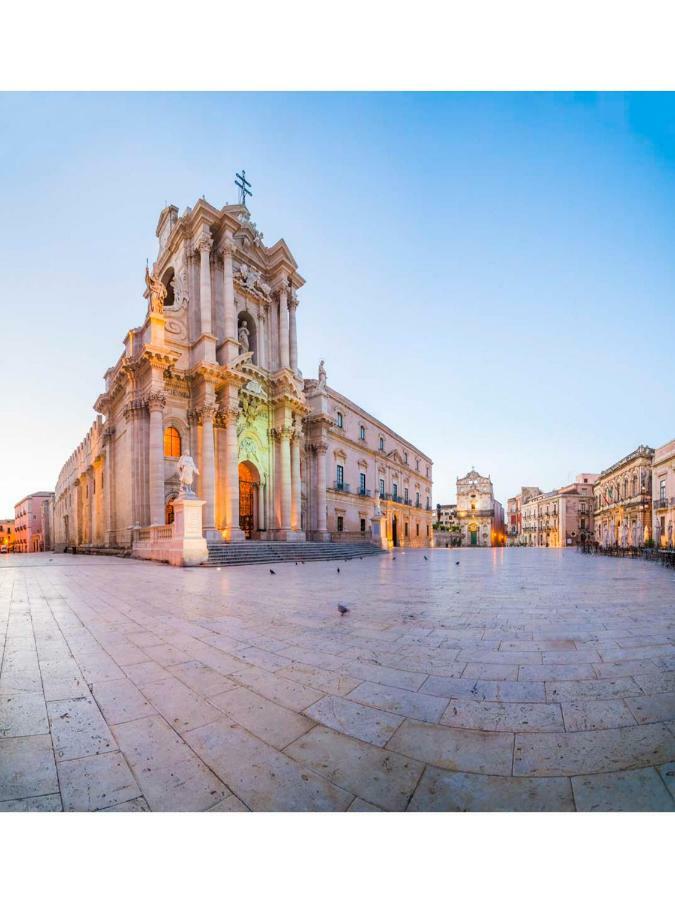 Appartamento "Roma 148" Syrakus Exterior foto
