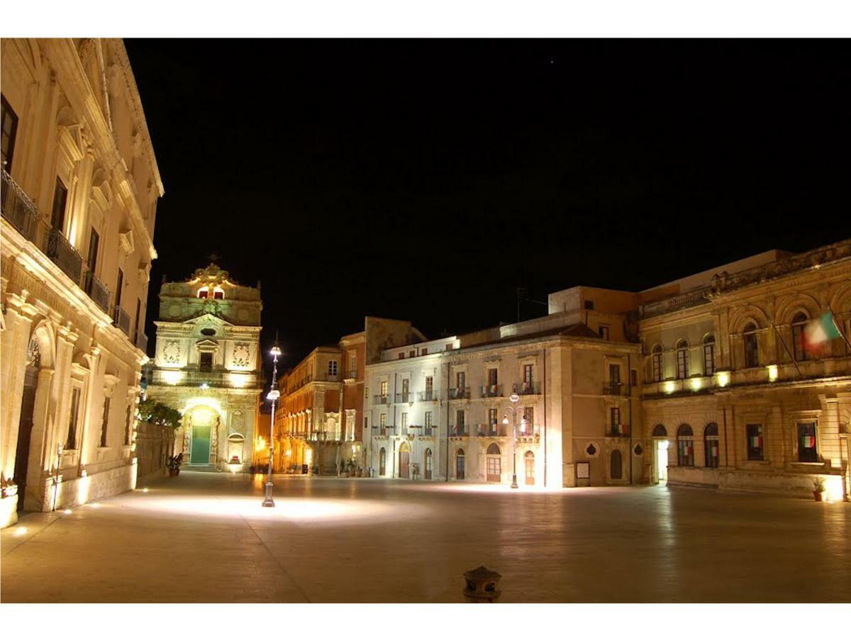Appartamento "Roma 148" Syrakus Exterior foto